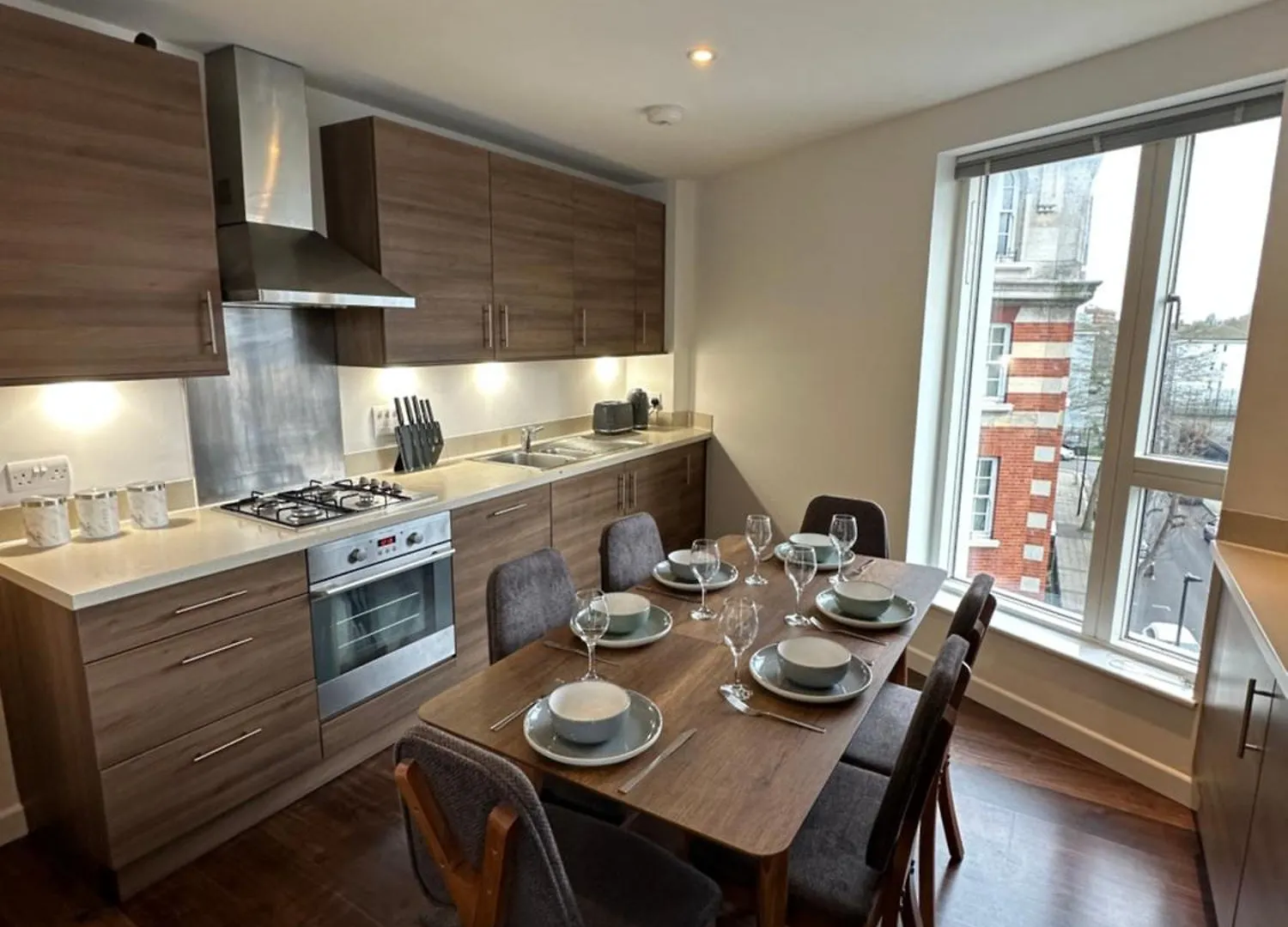 Modern & Spacious 3 Bed With Free Parking & Lift In Shoreditch, Next To Station London United Kingdom